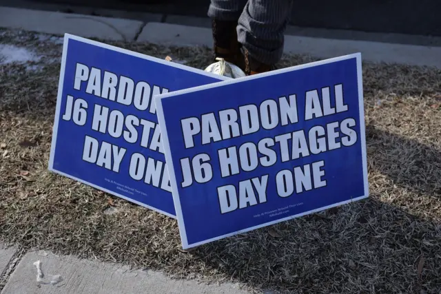 คำสั่งของประธานาธิบดี เป็นผลให้นักโทษราว 1,500 คนได้รับการอภัยโทษ