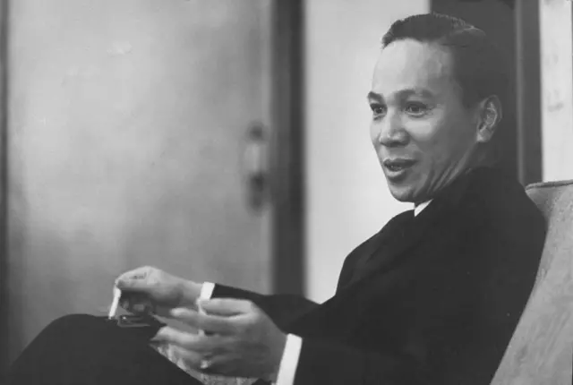 Nguyễn Văn Thiệu làm tổng thống Việt Nam Cộng hòa giai đoạn 1967-1975. Ông rời Việt Nam vào ngày 25/4/1975, vài ngày trước khi Sài Gòn sụp đổ