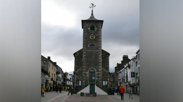 ★★リリパットレーン19☆WINTER AT MOOT HALL KESWICK Lake District tourist centre to move out of Keswick's Moot Hall