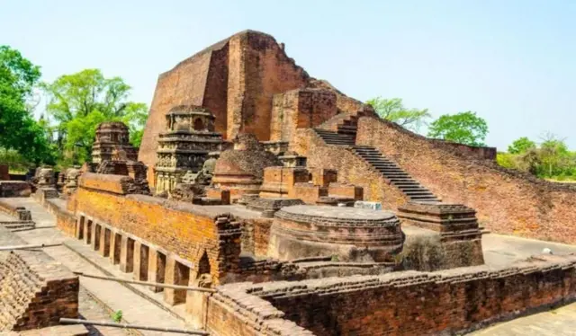 સમ્રાટ હર્ષવર્ધન, ગુપ્ત સામ્રાજ્ય, સમ્રાટ અશોક, ચંદ્રગુપ્ત, સમ્રાટ હર્ષવર્ધનનું શાસન કેવું હતું, બૌદ્ધ ધર્મને આશરો, ઇતિહાસ, બીબીસી ગુજરાતી