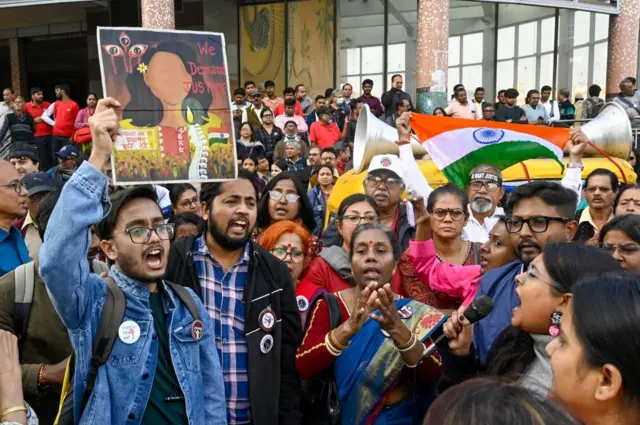 আরজি কর মামলায় প্রকৃত দোষীদের সাজা চেয়ে সরব প্রতিবাদীরা। 