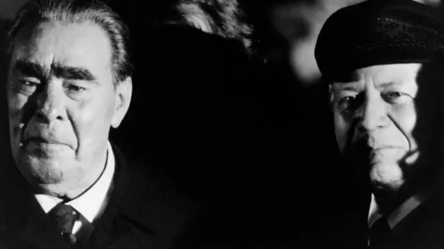 సోవియట్ యూనియన్, రష్యా, భారత్, నెహ్రూ, ఇందిర