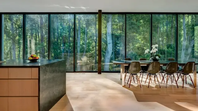 Jeff Wolfram / HYA