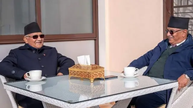 ओली र प्रचण्ड