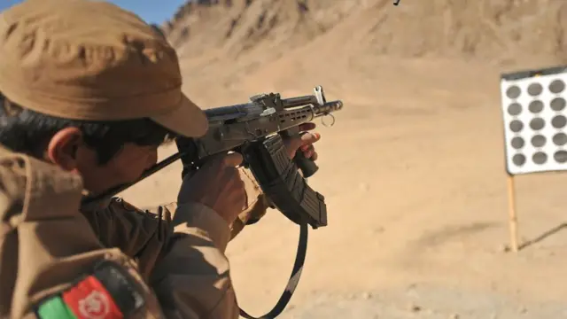 سرباز نیروهای امنیتی پیشین افغانستان