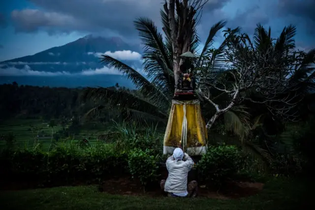 Kewaspadaan Dan Ujian Pariwisata Bali Di Tengah Potensi Letusan Gunung