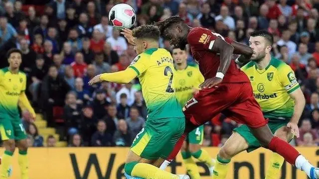 Divock Origi yinjije igitsindo ca gatatu ca Liverpool ku munota wa 42