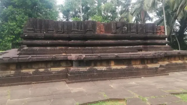 Avisawella Archaeological அவிசாவளை