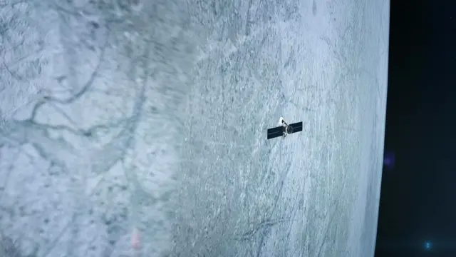 Если жизнь и существует в океанах таких спутников, как Европа, то она, скорее всего, - на уровне микроорганизмов