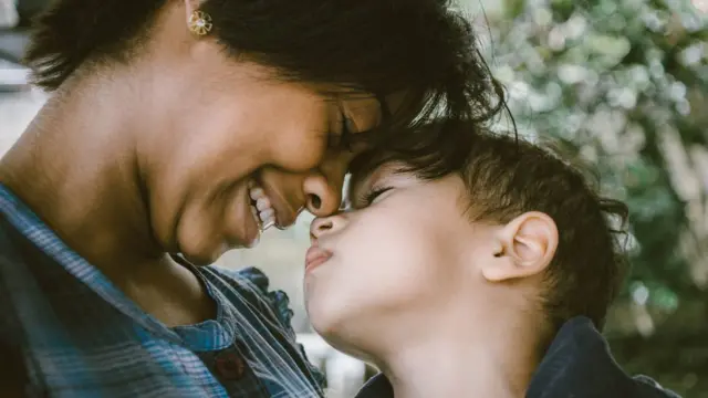 Мати із сином