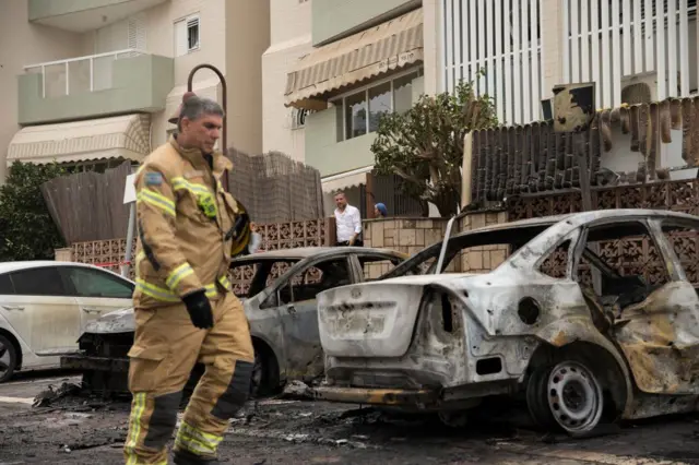 हमास के हमले के बाद तबाह इसराइल का इलाक़ा