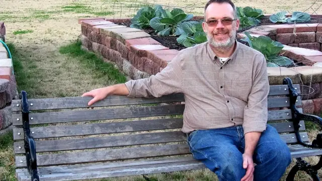 Благодаря своим накоплениям, сделанным за период проживания в тюрьме, Кристофер Герхарт купил квартиру и стал ее владельцем менее чем за пять лет