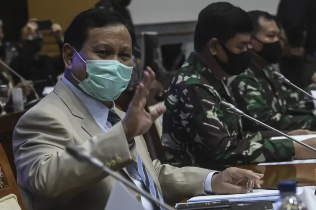 Menhan Prabowo Subianto saat rapat dengar pendapat dengan DPR.