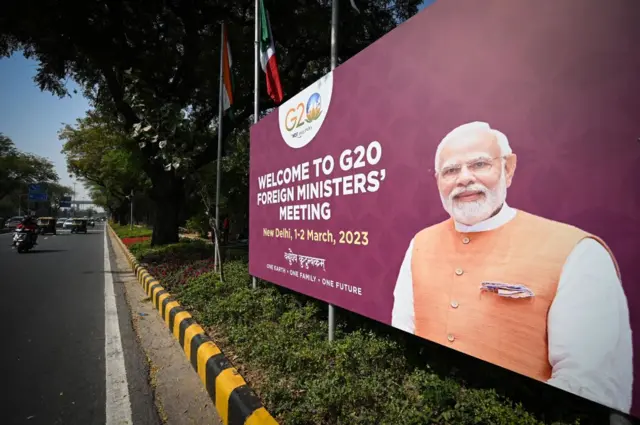 জি-টোয়েন্টির বর্তমান চেয়ার হিসেবে দায়িত্ব নিয়েছে ভারত