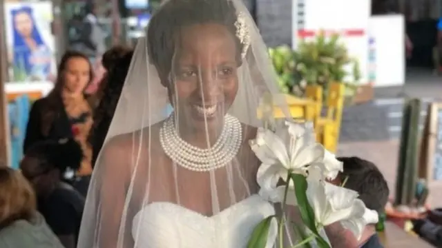 Bibi harusi aliyejioa Uganda, Lulu Jemimah.