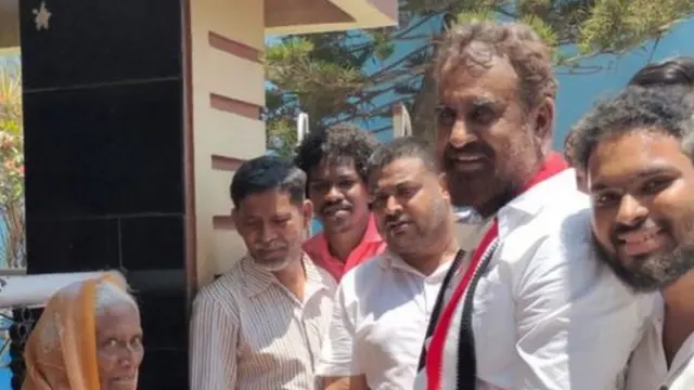 வேலுமணி