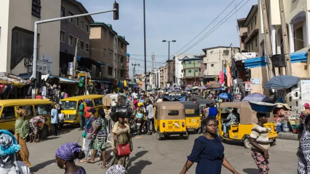 Pipo for Balogun market for Lagos