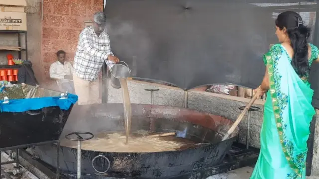 गुऱ्हाळघर