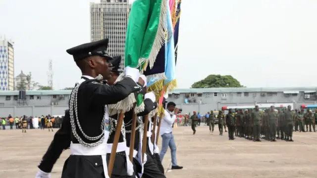 Security pipo dey match for inauguration day.