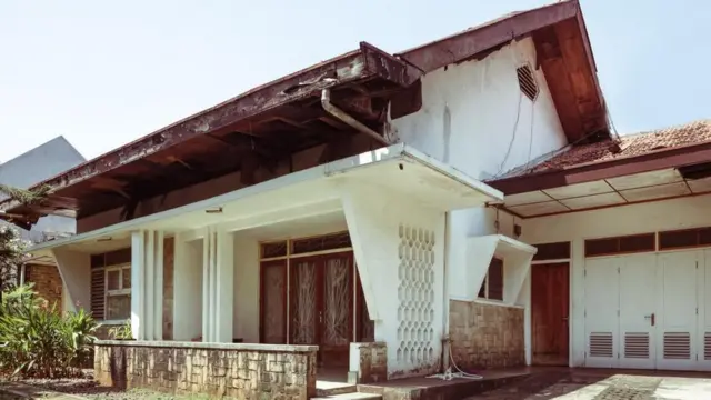 Tebet, Haludin, Lubis