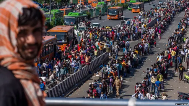 कोरोना वायरस की वजह से पलायन