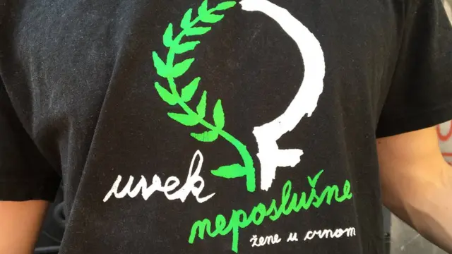 Majica Žena u crnom