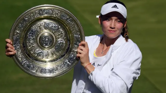 ریباکینا، مدافع قهرمانی ویمبلدون است