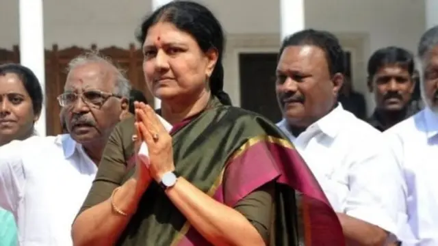 सुप्रीम कोर्ट ने शशिकला को चार साल की सज़ा सुनाई है