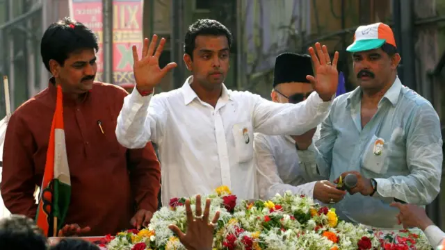 2009 सालच्या प्रचारसभेत मिलिंद देवरा