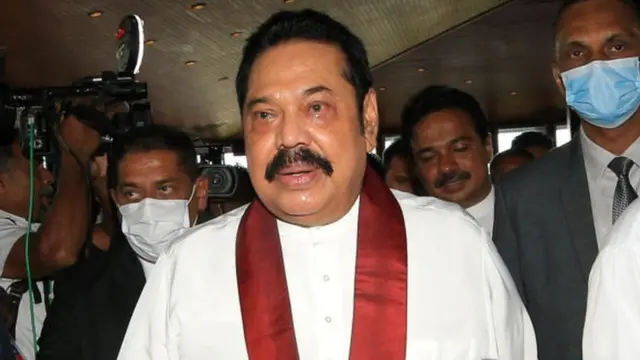 மஹிந்த ராஜபக்ஷ