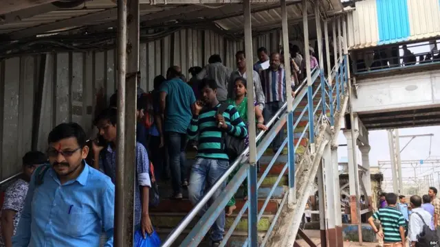 मुंबई भगदड़