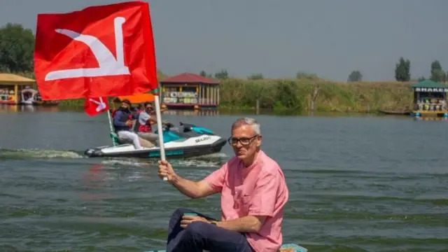 વિધાનસભા ચૂંટણી પ્રચાર દરમિયાન ઓમર અબ્દુલ્લા