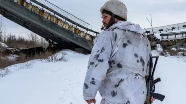 సైనికుడు