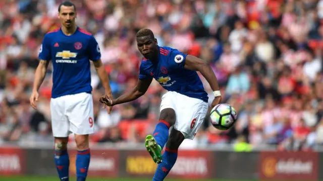 Pogba et Ibrahimovic n'ont plus foulé les terrains depuis des mois à cause de blessures.