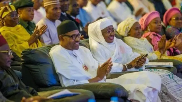 Shugaban Nasjeriya da mai dakinsa Aishatu Buhari
