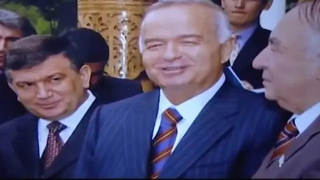 Opam internetda porno tomosha qilishni kutmagandi.