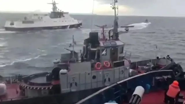 هذا الاشتباك أول مواجهة صريحة بين روسيا وأوكرانيا منذ سنوات