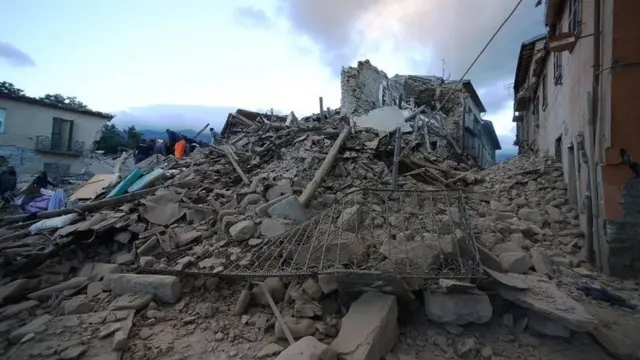 アマトリーチェでは多くの建物が崩れた