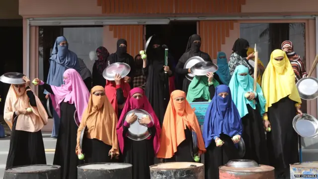 द चुड़ैल्स