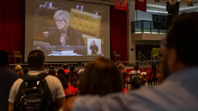 رئیس دیوان عالی