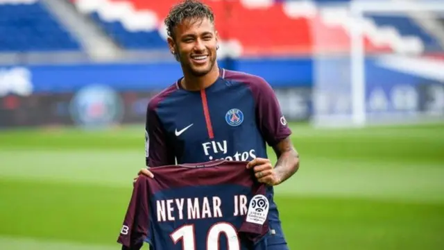Неймар "Барселонадан" париждик ПСЖ клубуна 222 млн евро (265 млн долларга) өттү.