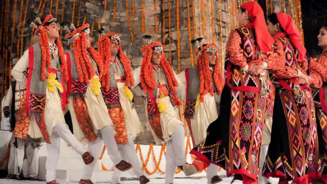 फूलवालों की सैर