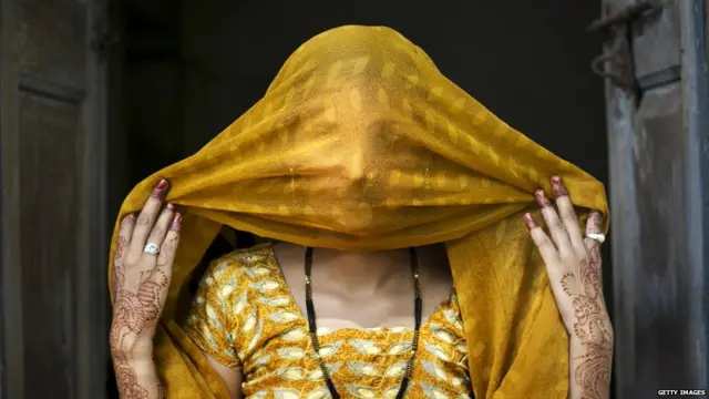 ਮੁਜ਼ੱਫਰਨਗਰ, ਦੇਵਰੀਆ, ਆਸਰਾ ਘਰ, ਰੇਪ, ਸਰੀਰਕ ਸ਼ੋਸ਼ਣ