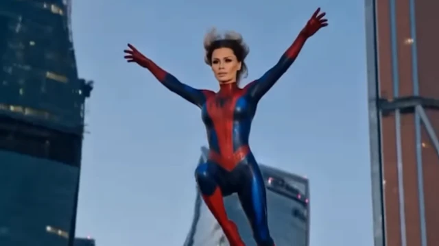 Боня в образе Человека-паука