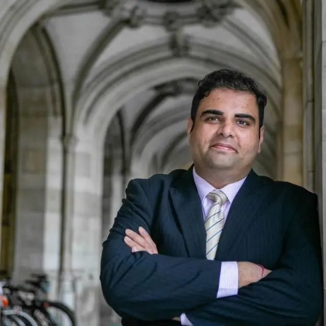 नवेदु मिश्रा