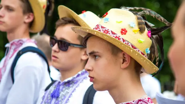 Марш вишиванок