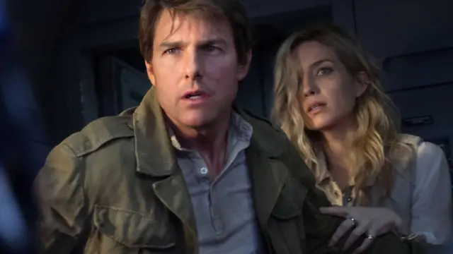 टॉम क्रूज़ और एनाबेल वैलिस