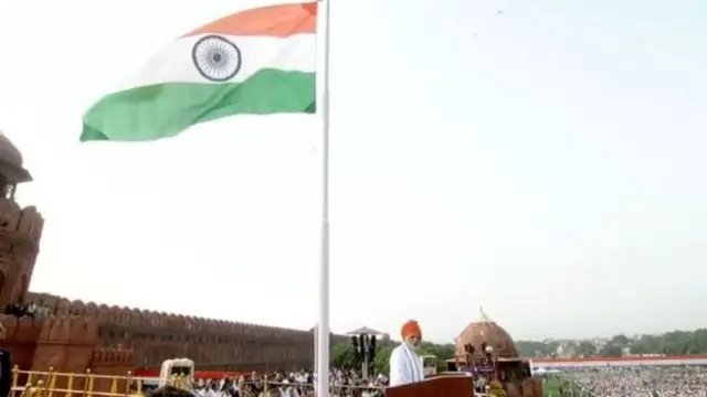 பாரதியின் பாடலை மேற்கோள் காட்டிய பிரதமர் மோதி