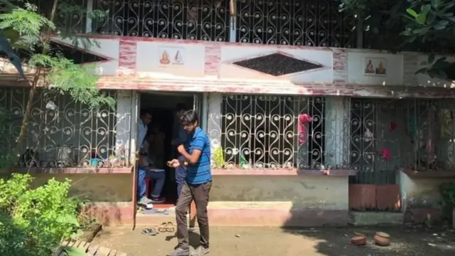 बंधू प्रकाश पाल यांचं घर