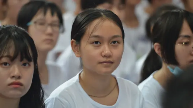 Alunos da Universidade Tsinghua